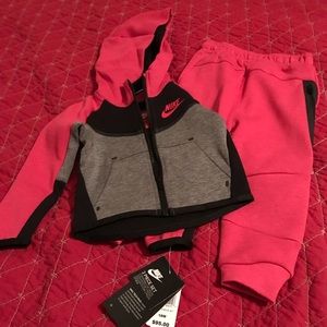 2piece Nike Tech Pack fleece jogging suit